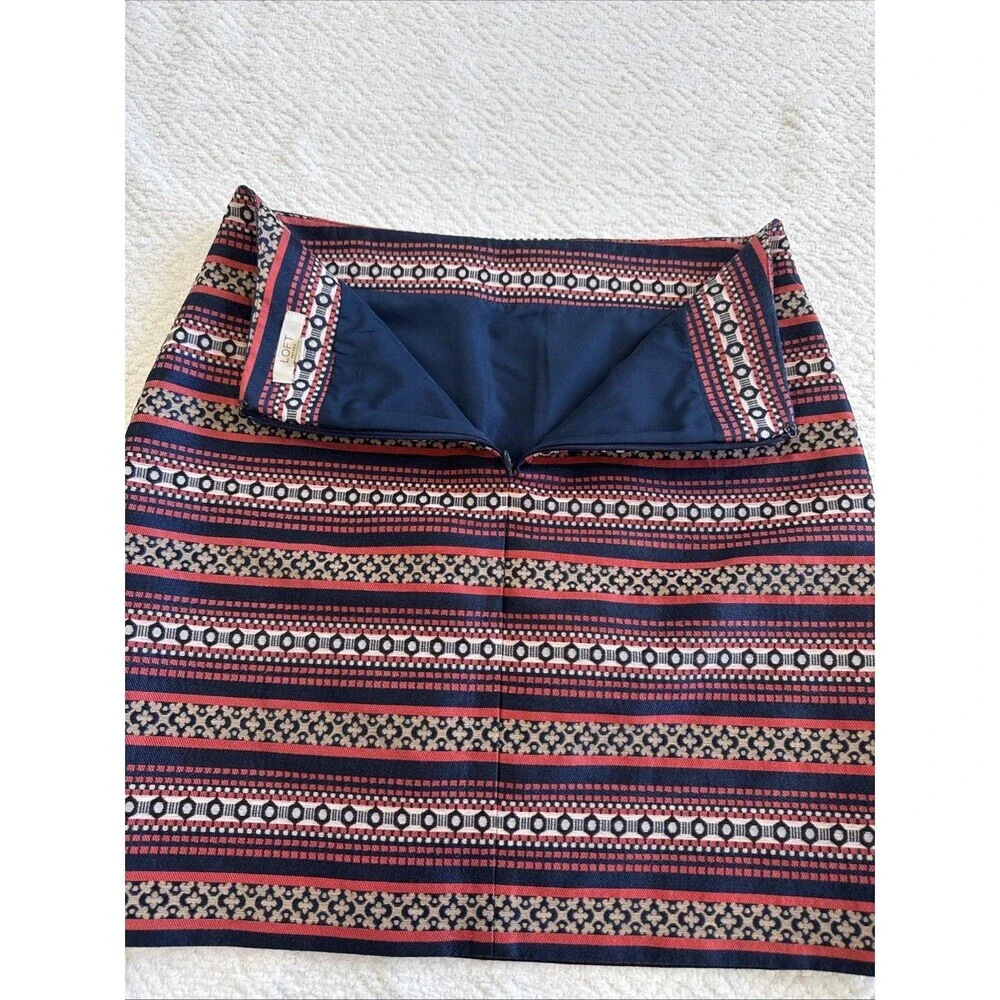 Ann Taylor LOFT Mini Skirt Women's Sz 6P Blue Coral Stiped Floral Jacquard NWOT